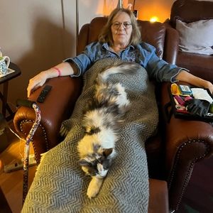 Meet your Posher, Debbie